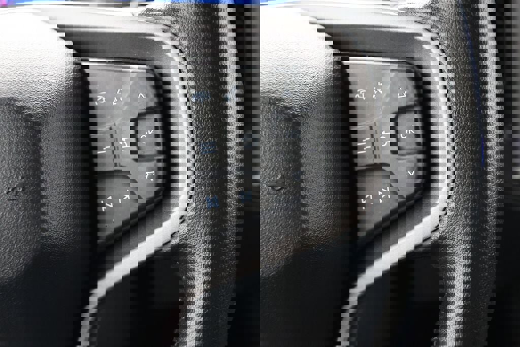 Used 2025 Ford Bronco Big Bend image 19