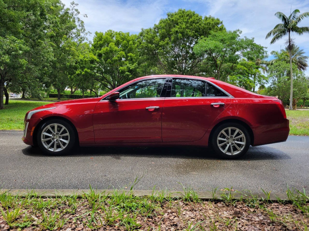 Used 2019 Cadillac CTS Sedan w/ Seating Package RWD image 4