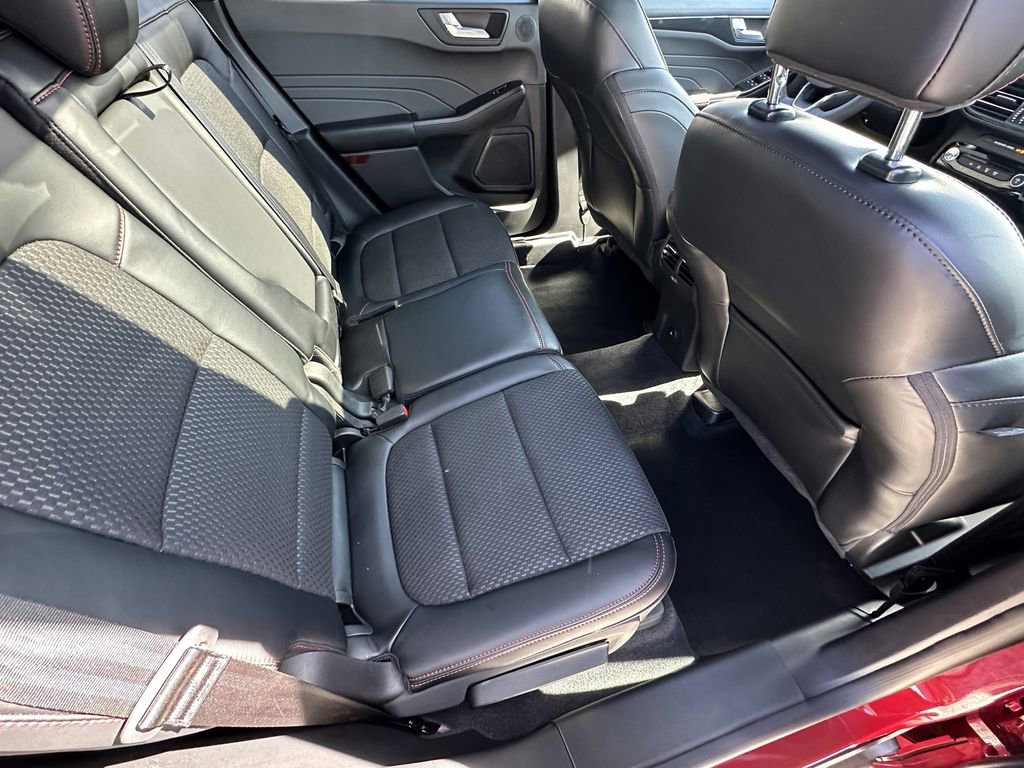 Used 2023 Ford Escape ST-Line Select w/ Tech Pack #2 image 18
