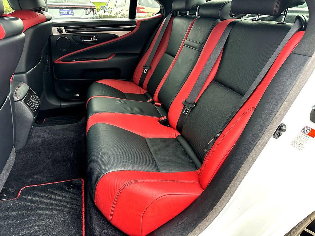Used 2015 Lexus LS 460 image 21