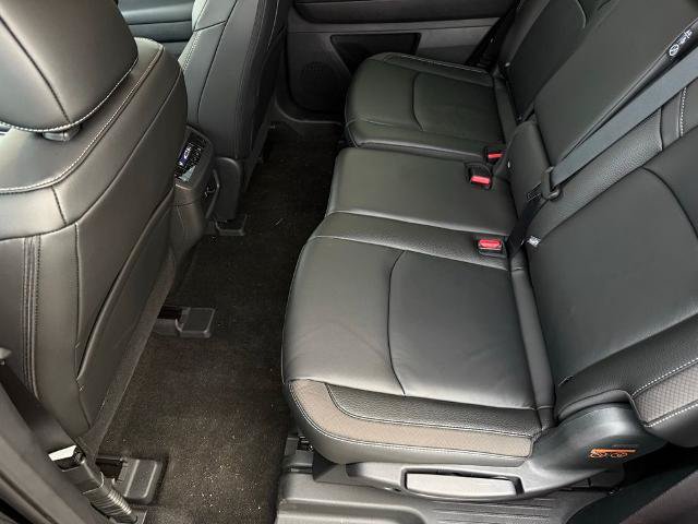 New 2025 Nissan Pathfinder SL FWD image 11