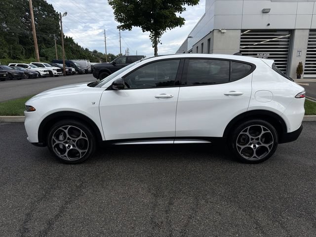 Used 2024 Alfa Romeo Tonale Ti w/ Active Assist Package AWD/4WD image 5