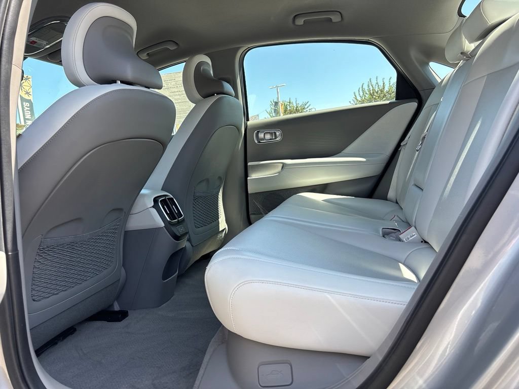 Used 2024 Hyundai Ioniq 6 SEL RWD image 21