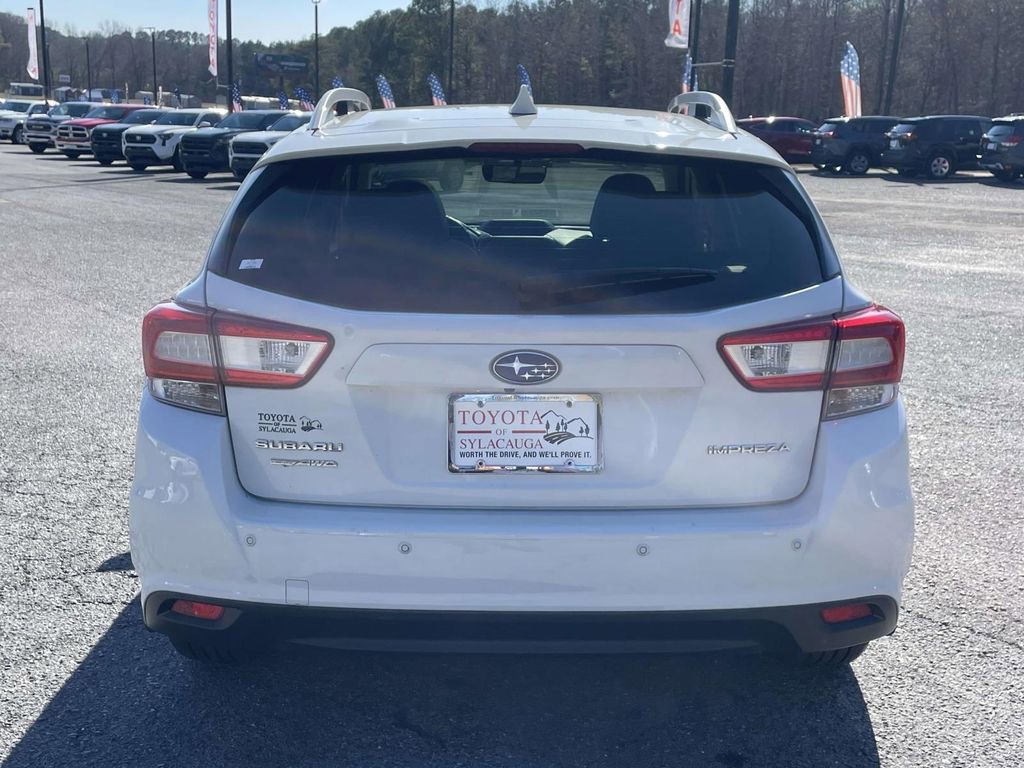 Used 2018 Subaru Impreza 2.0i Limited image 3