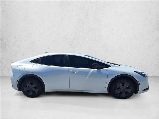 Certified 2023 Toyota Prius Prime FWD image 4