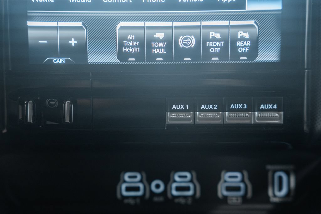 New 2026 RAM 2500 Limited AWD/4WD image 26