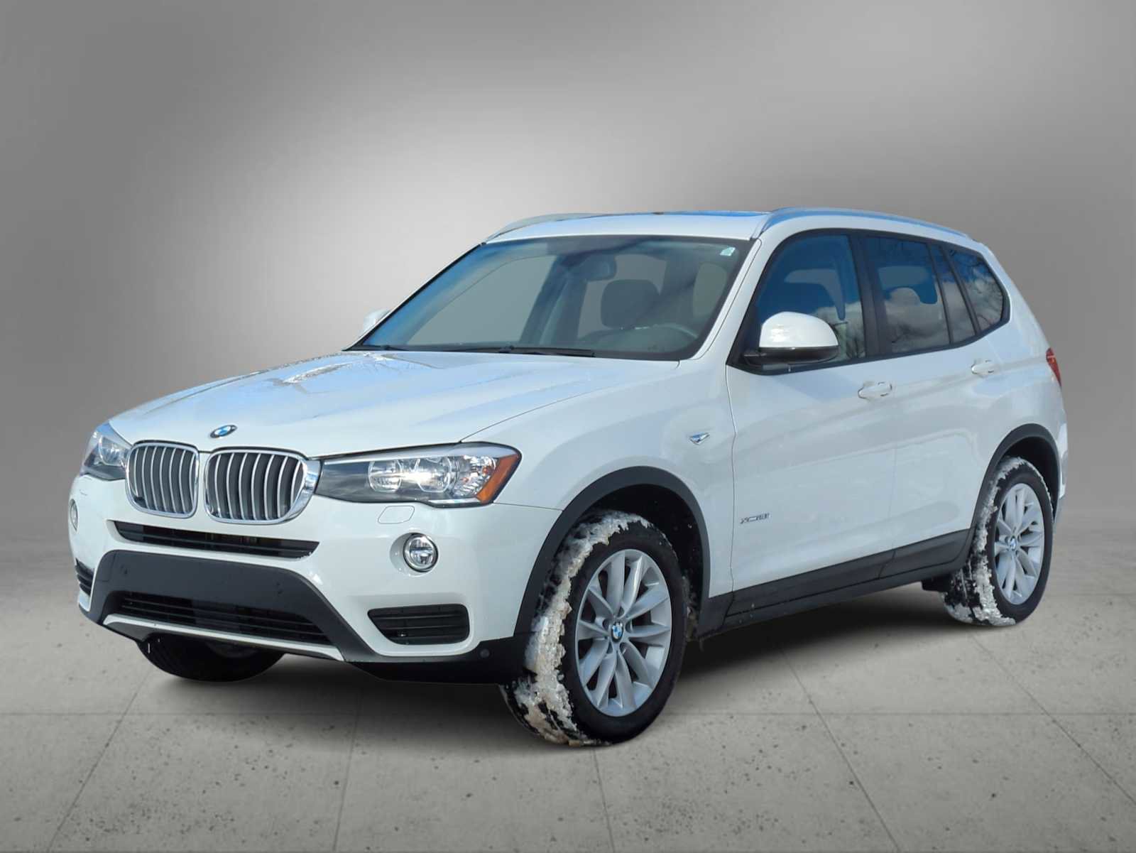 Used 2016 BMW X3 xDrive28i image 4