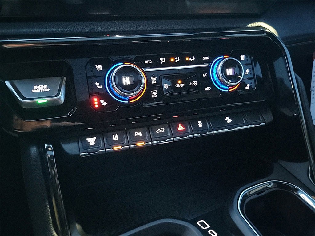 Used 2024 GMC Sierra 3500 AT4 w/ AT4 Premium Plus Package image 20