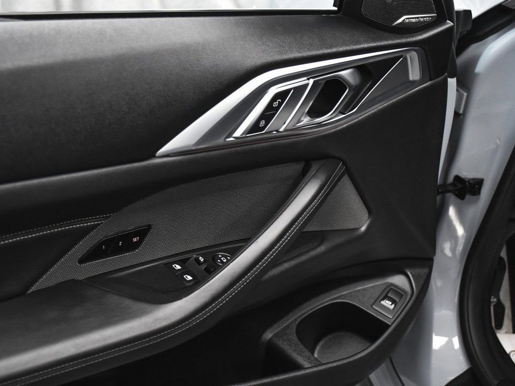 Used 2023 BMW M4 xDrive Competition image 10