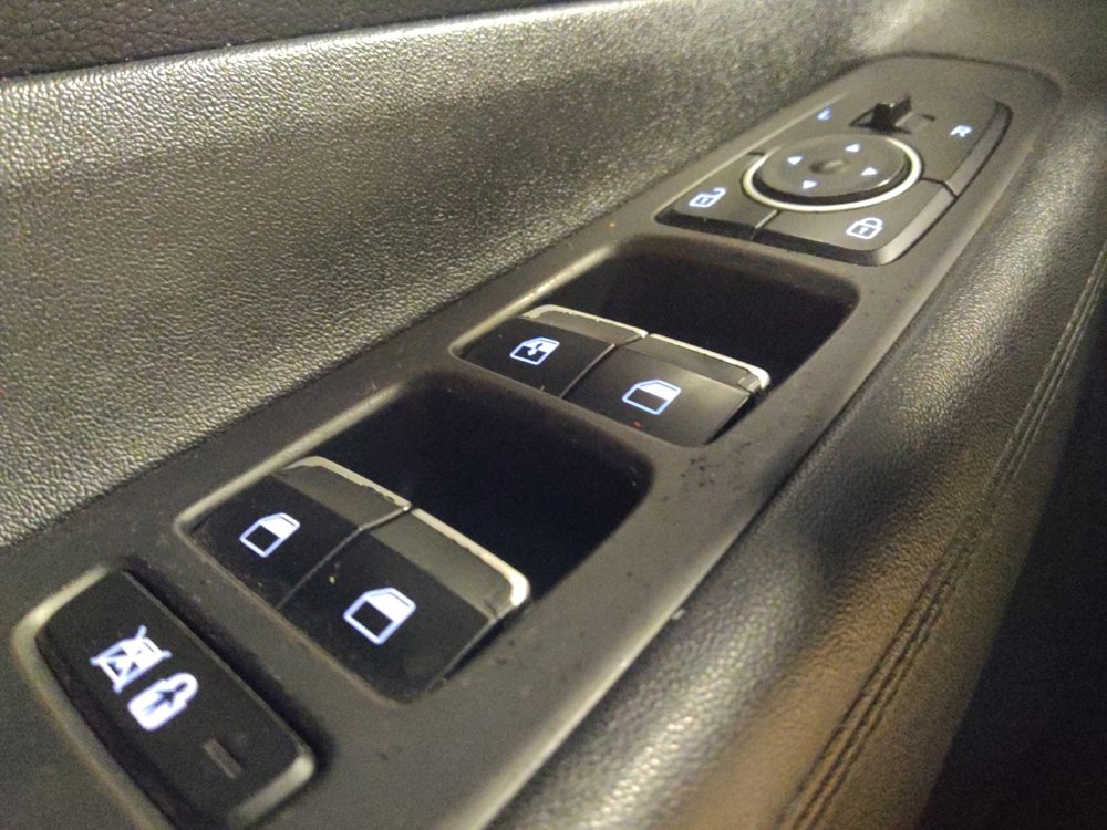 Used 2019 Hyundai Santa Fe SE AWD/4WD image 27
