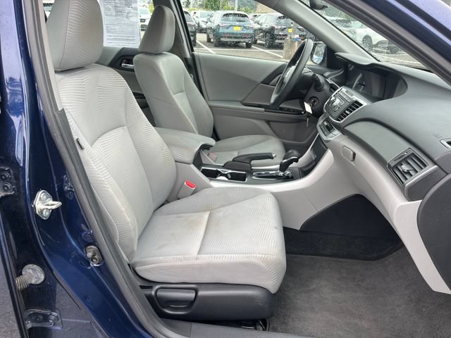 Used 2015 Honda Accord LX image 10