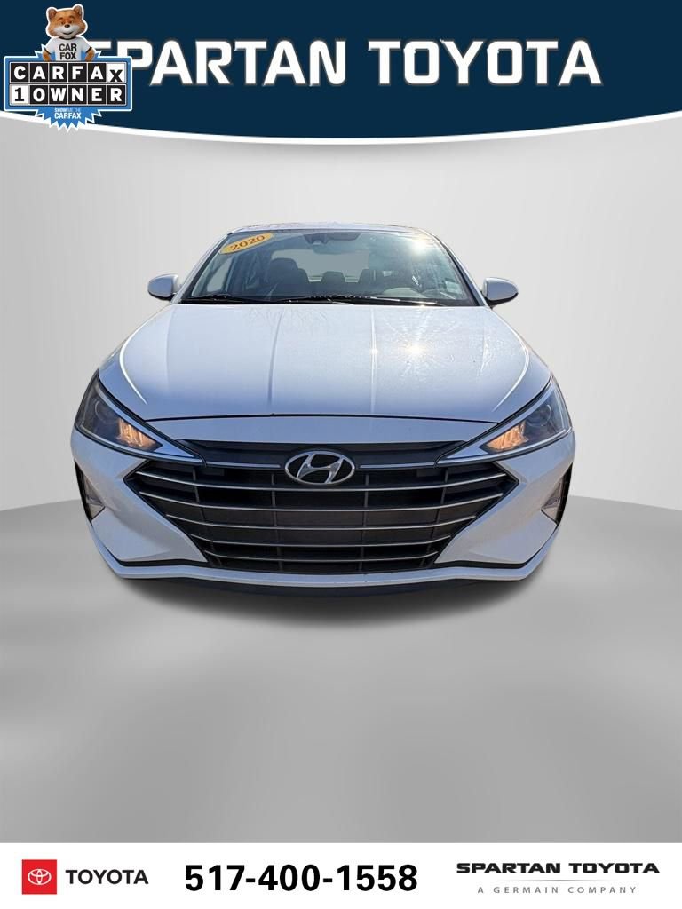 Used 2020 Hyundai Elantra SE FWD image 12