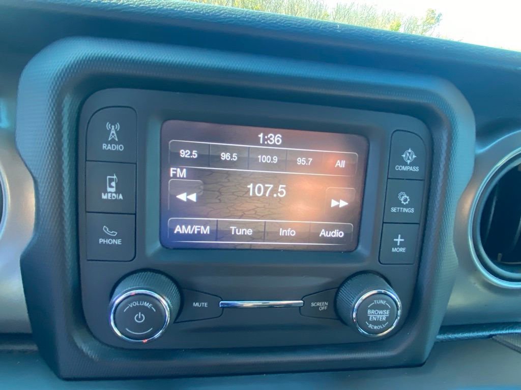 Used 2021 Jeep Wrangler Unlimited Sport image 23