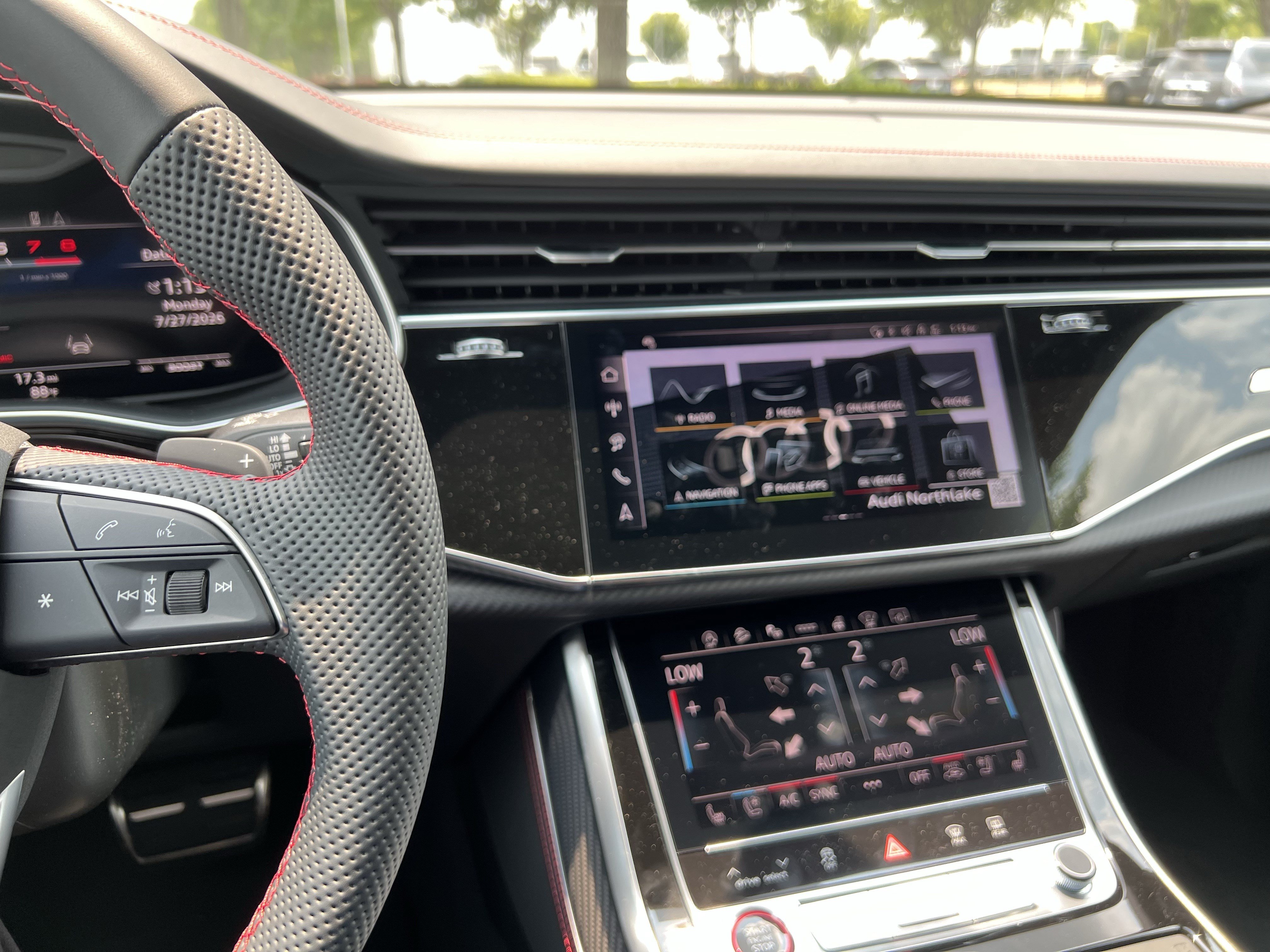 New 2026 Audi SQ8 Prestige AWD/4WD image 25