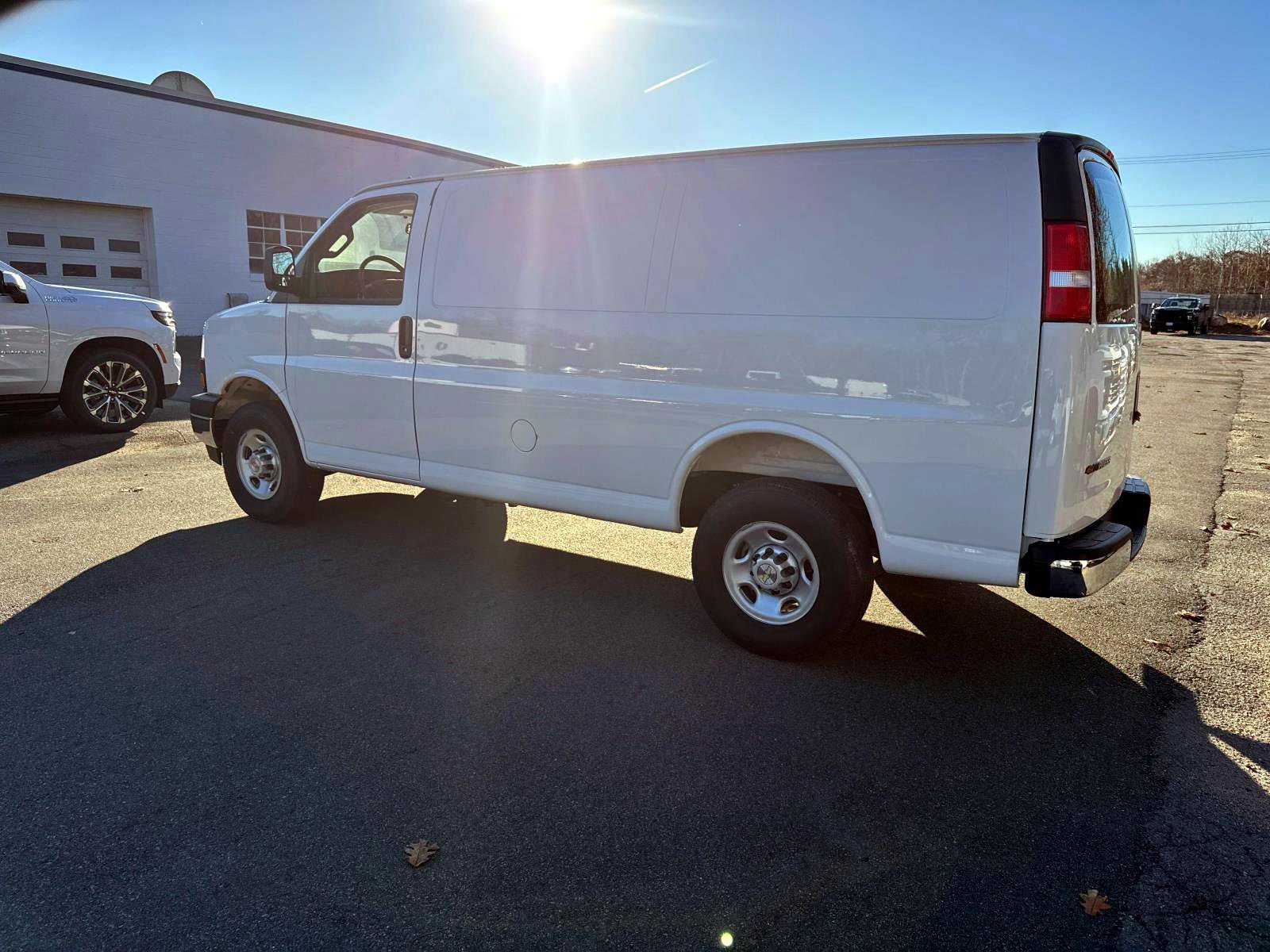 New 2025 Chevrolet Express 2500 RWD 2500 135 RWD w/ Driver Convenience Package image 2