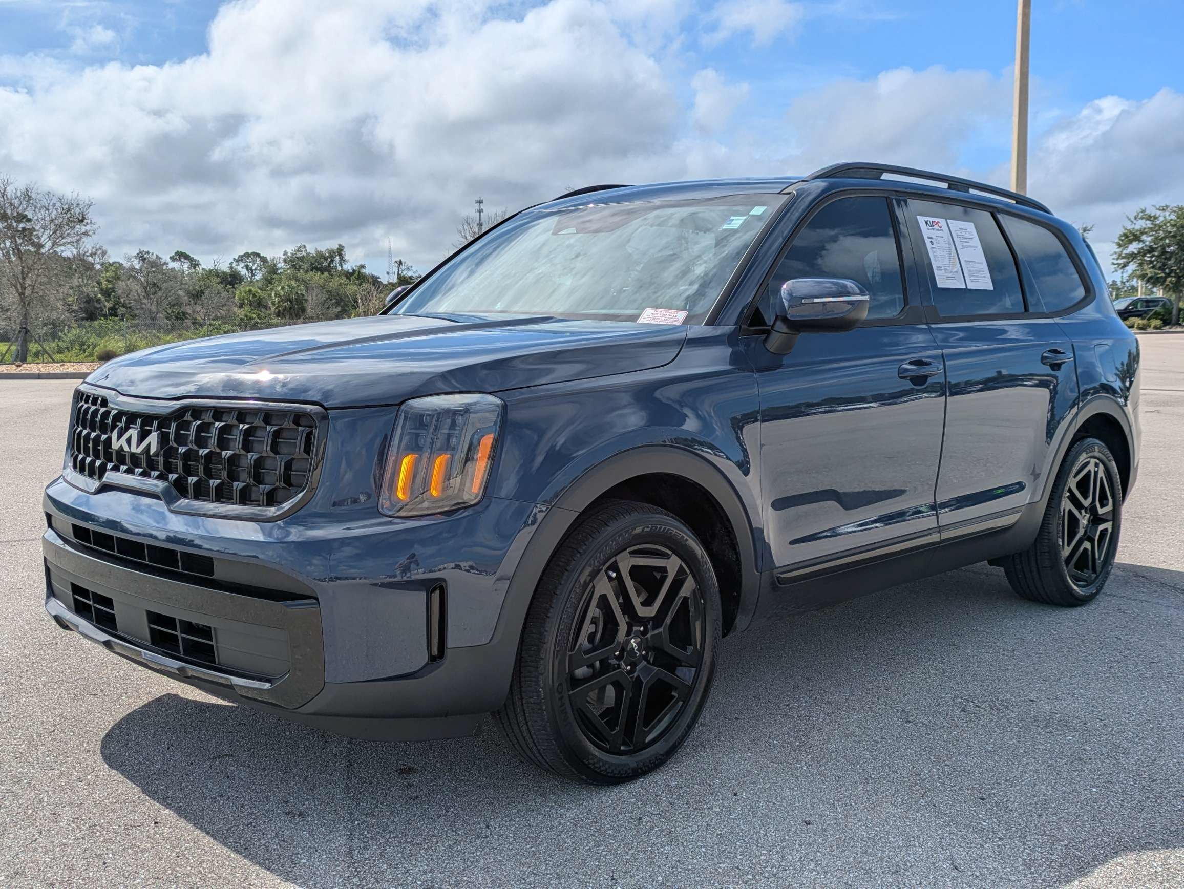 Certified 2024 Kia Telluride EX X-Line AWD/4WD image 9