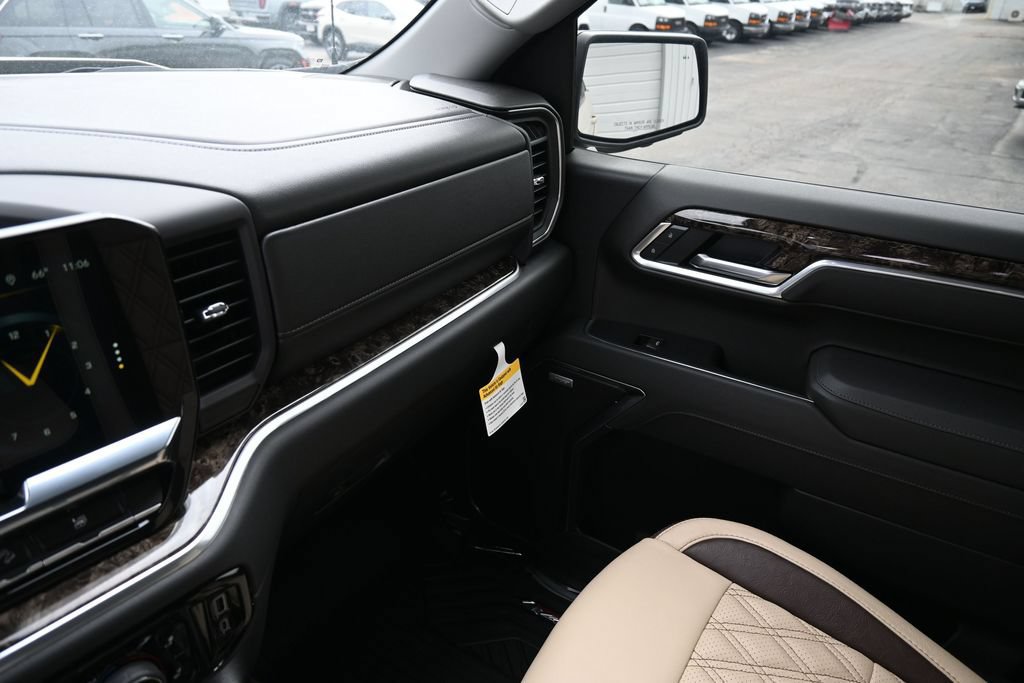 Used 2026 Chevrolet Silverado 1500 RST w/ All Star Edition Plus AWD/4WD image 45