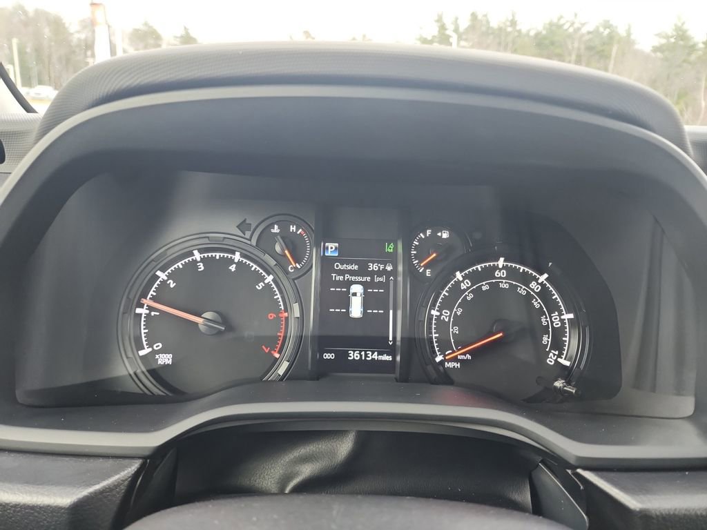 Certified 2023 Toyota 4Runner SR5 Premium w/ Moonroof Package image 18