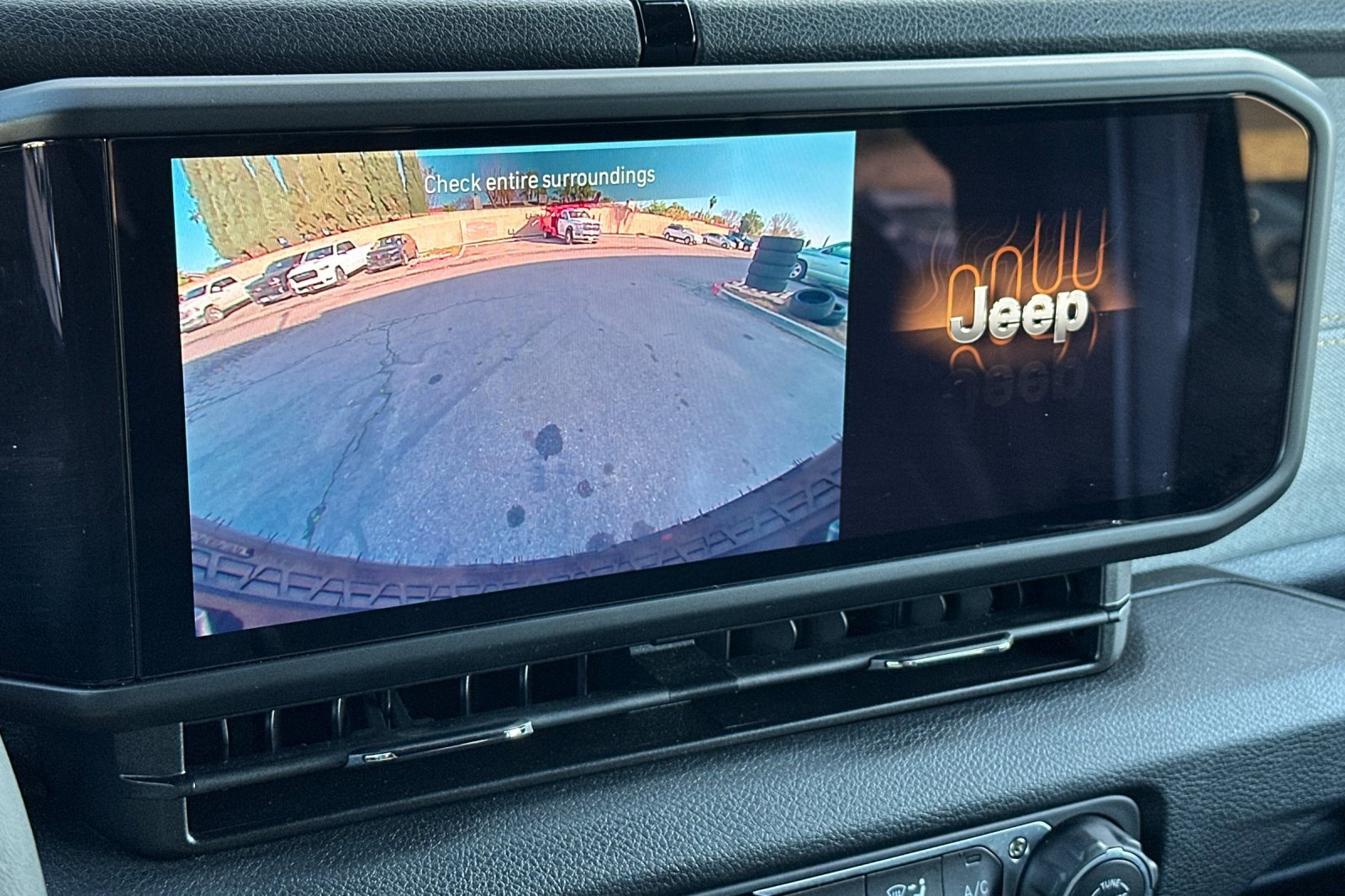 Used 2025 Jeep Wrangler Unlimited Sport S 4xe image 19