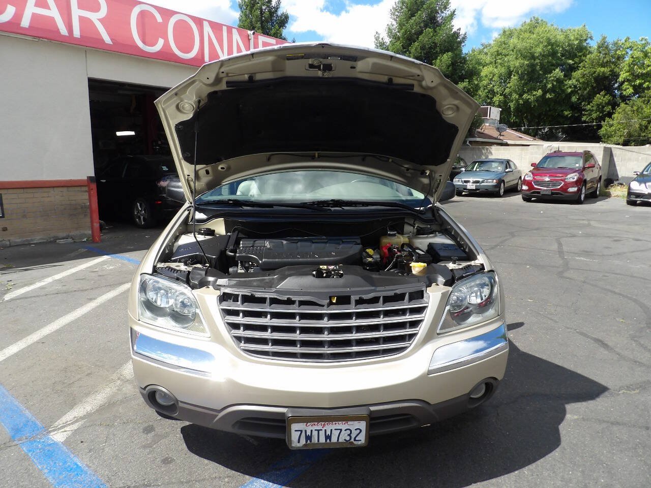 Used 2005 Chrysler Pacifica Touring AWD/4WD image 13