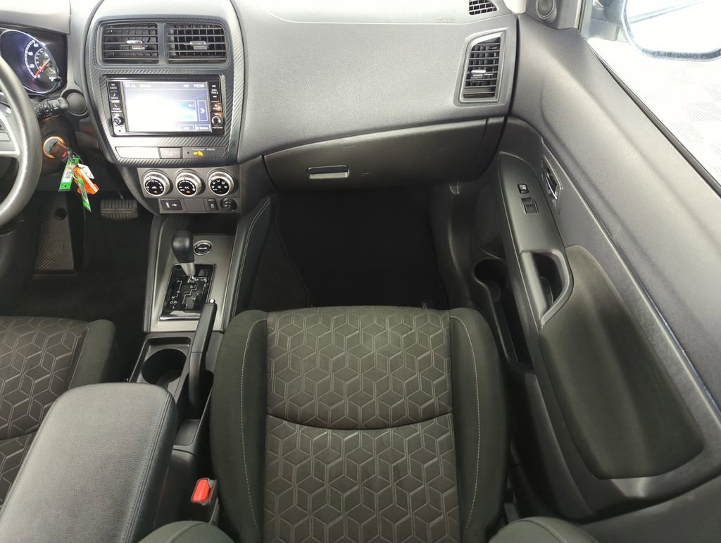 Used 2024 Mitsubishi Outlander Sport ES image 16