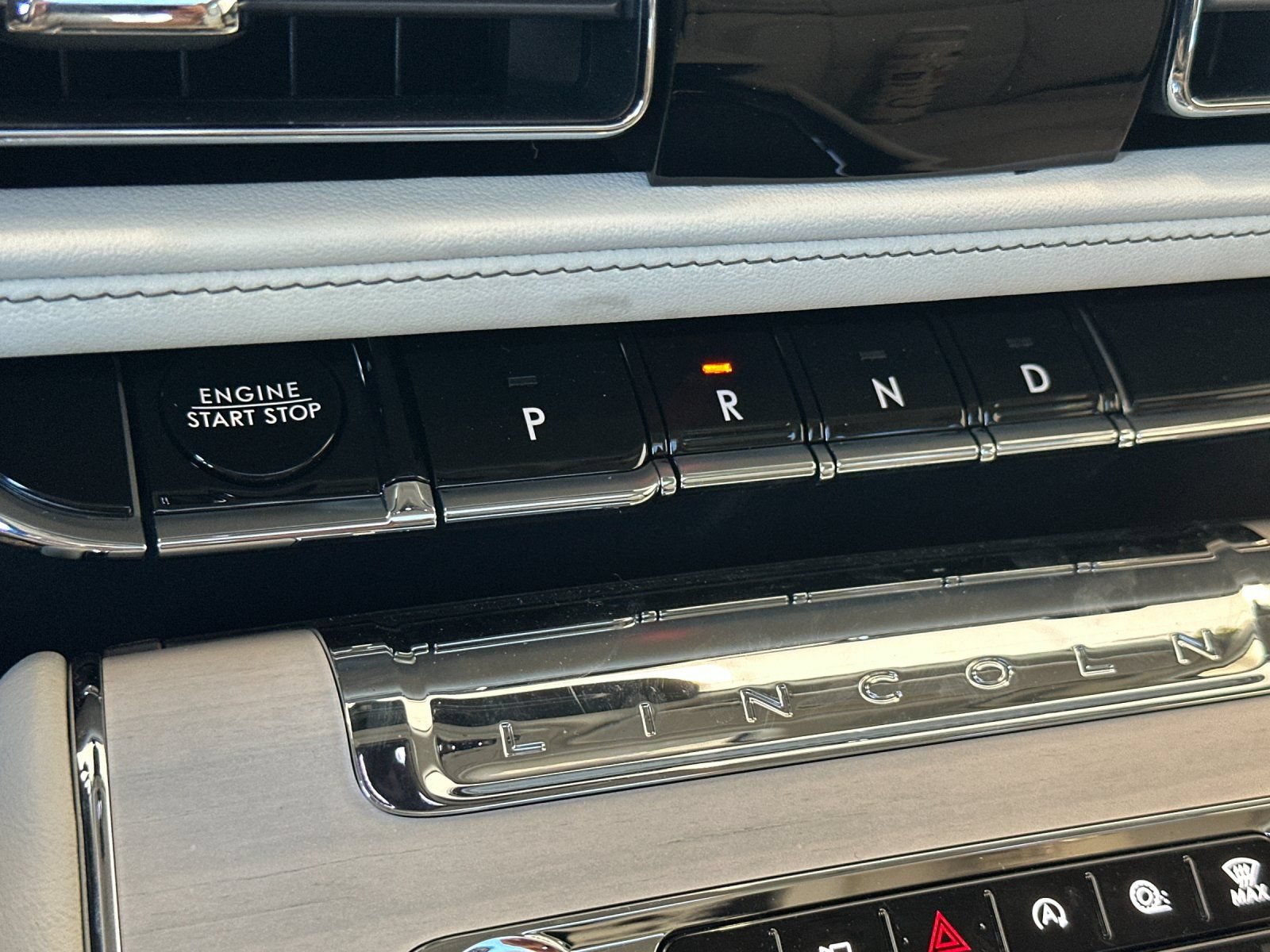 New 2026 Lincoln Aviator Reserve AWD/4WD image 22