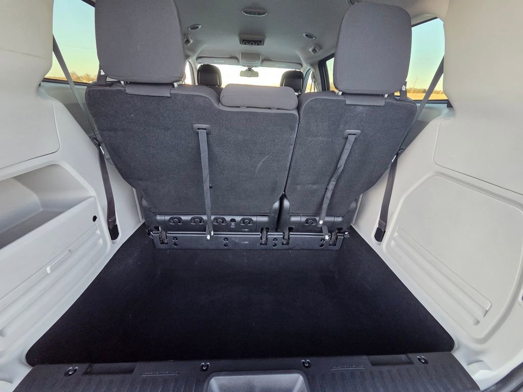 Used 2020 Dodge Grand Caravan SE w/ UConnect Hands-Free Group image 29