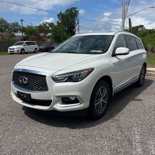 Used 2020 INFINITI QX60 Luxe w/ Essential Package image 1