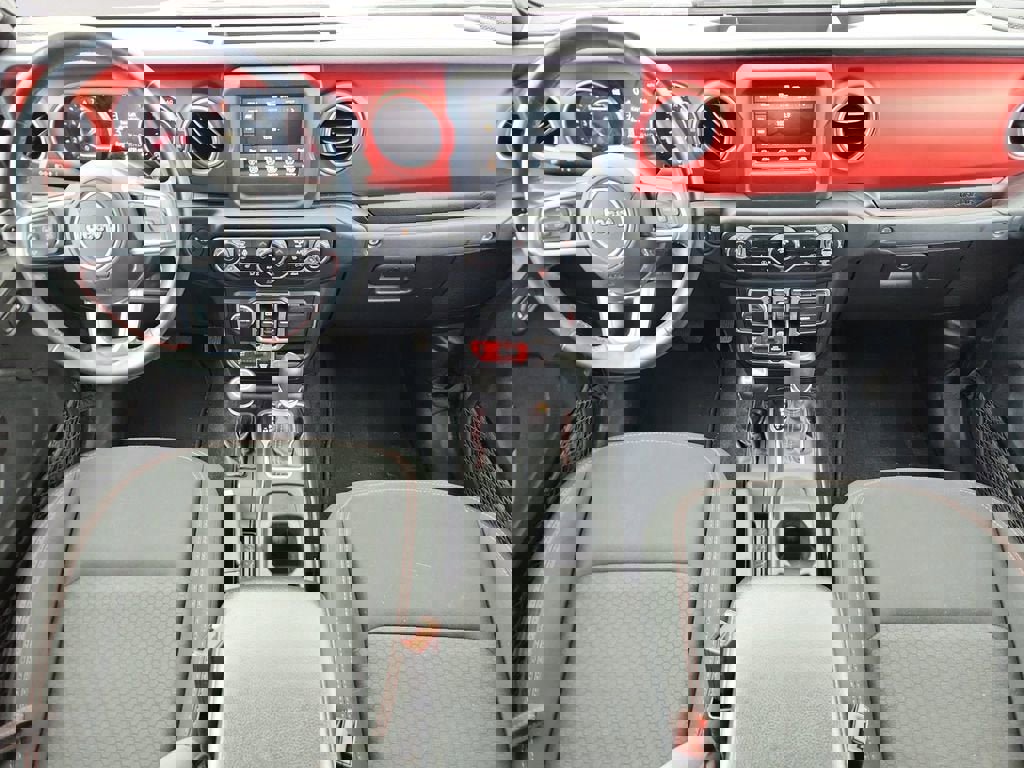 Used 2020 Jeep Gladiator Rubicon w/ Cold Weather Group image 10