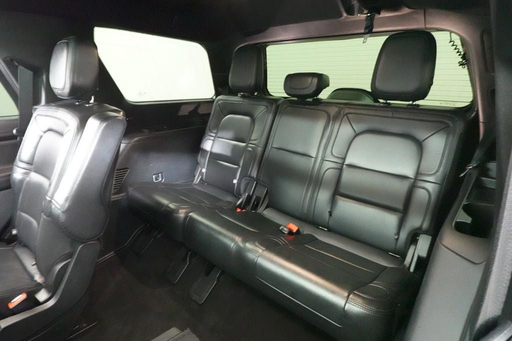 Used 2021 Lincoln Navigator Reserve AWD/4WD image 31