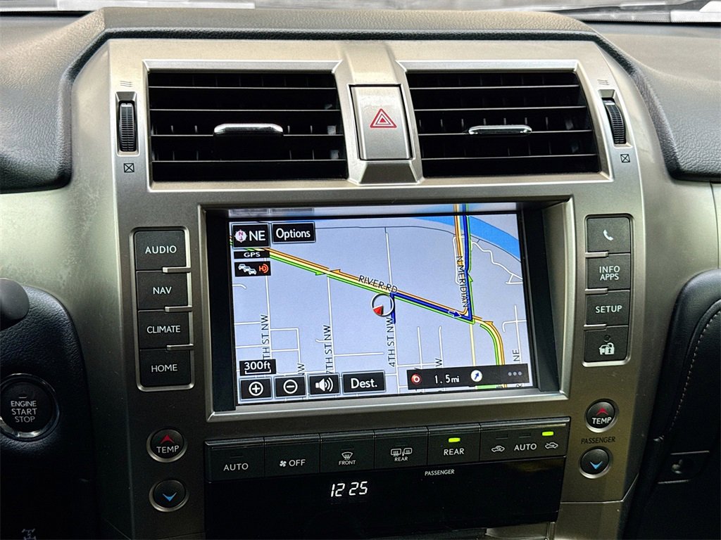 Used 2019 Lexus GX 460 image 24