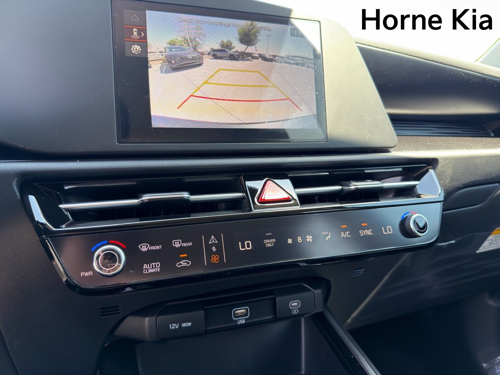 New 2026 Kia Niro LX FWD image 17