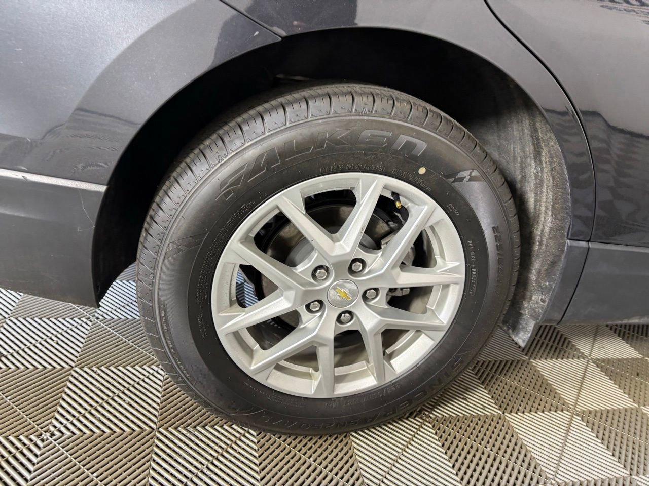 Used 2022 Chevrolet Equinox LT image 28