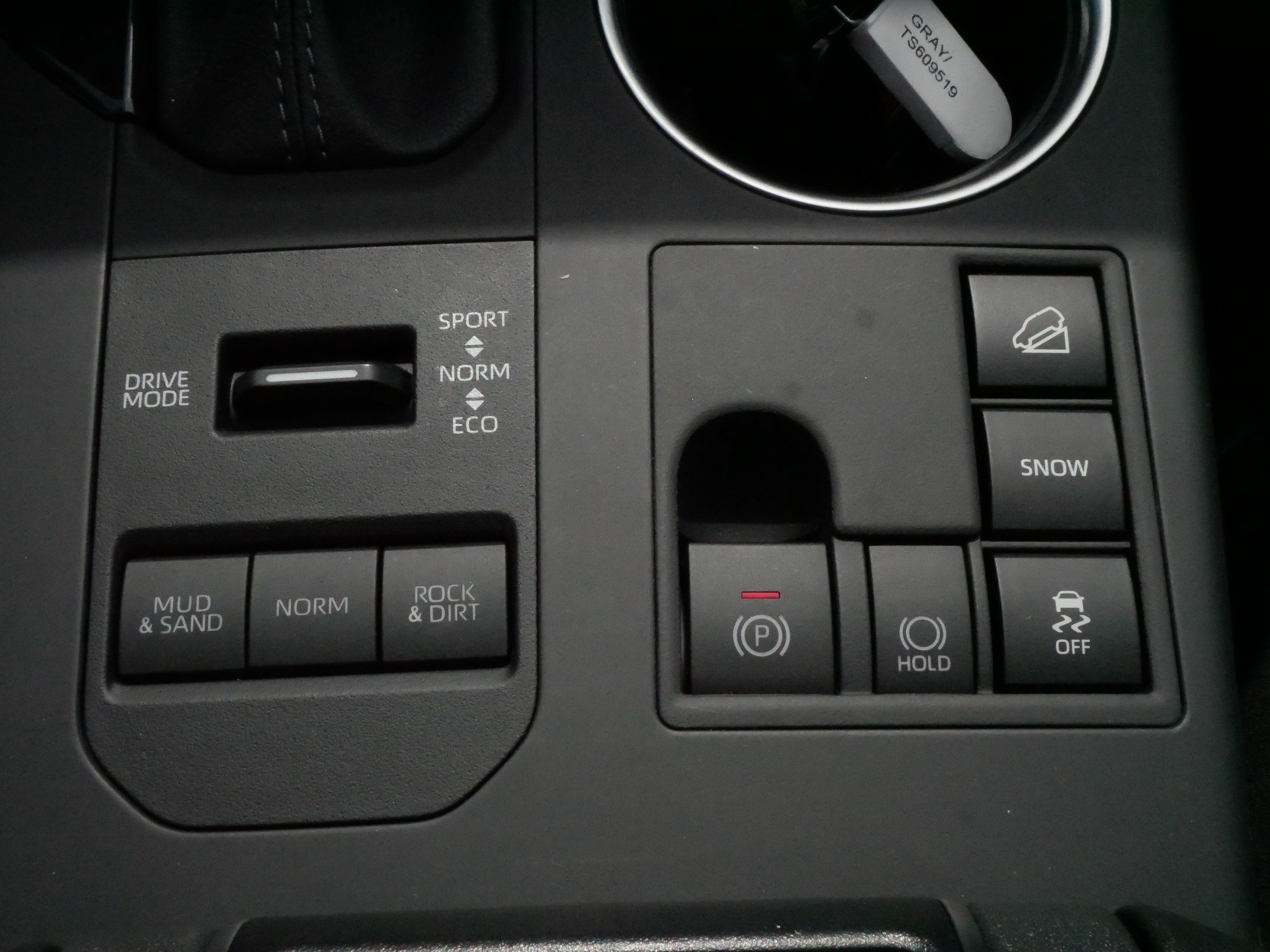 Certified 2026 Toyota Highlander XLE AWD/4WD image 30