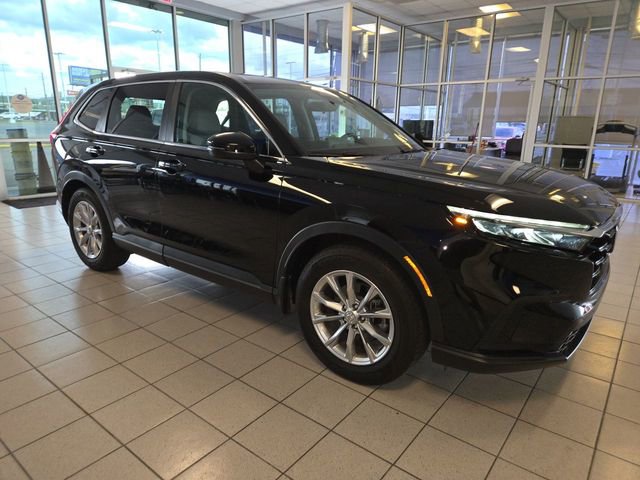 Used 2023 Honda CR-V EX image 2