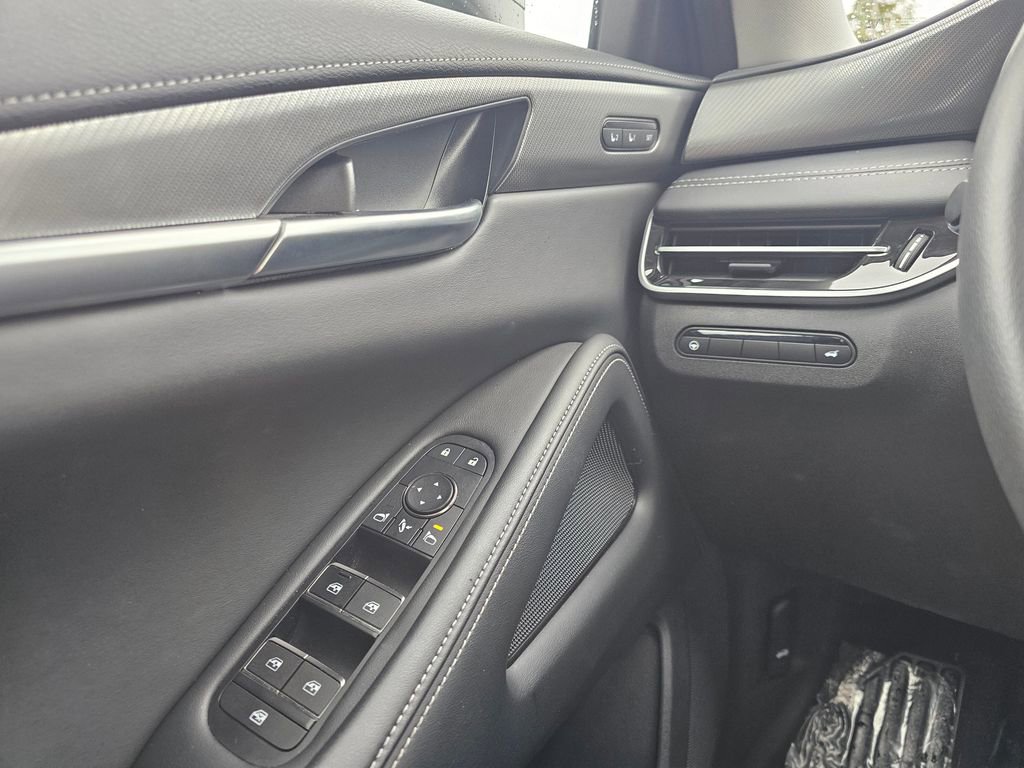 Certified 2024 INFINITI QX60 Luxe w/ Cargo Package image 33