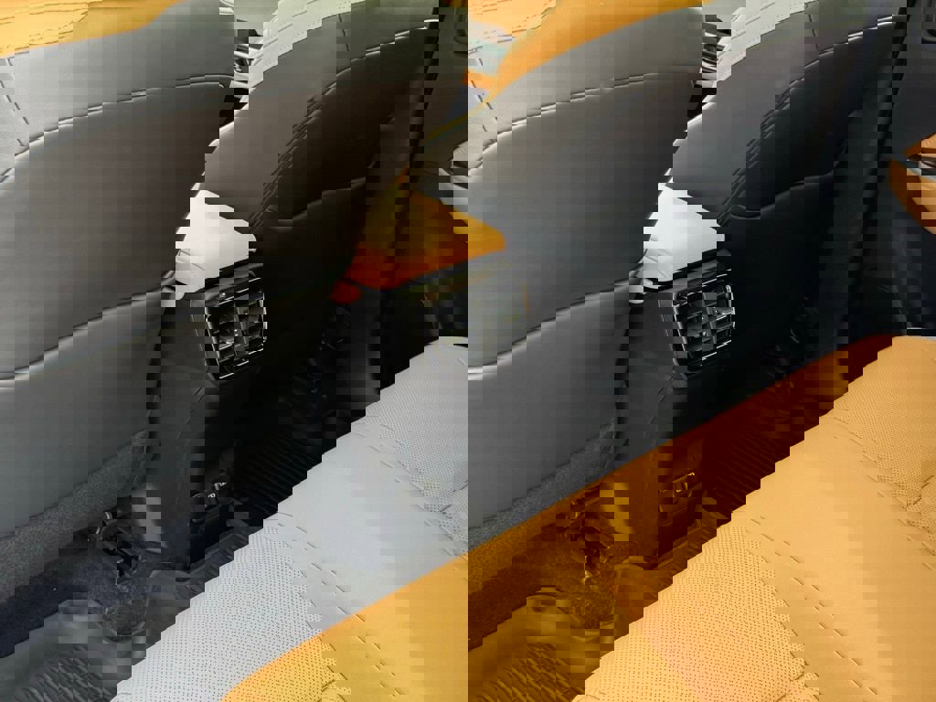 Used 2023 Lexus NX 350 AWD image 29