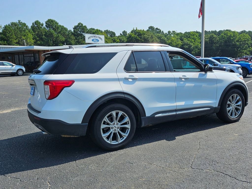 Used 2022 Ford Explorer Limited image 13
