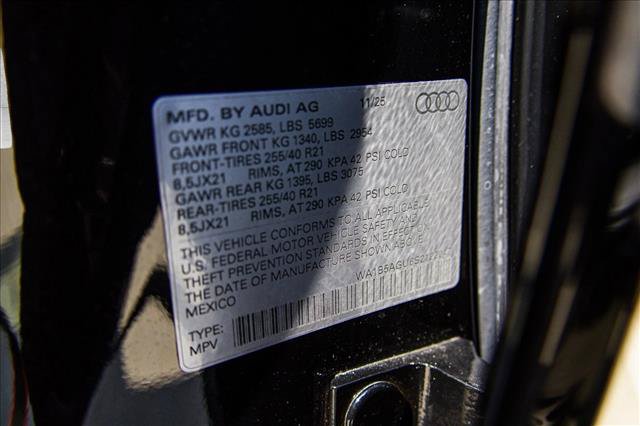 Certified 2025 Audi SQ5 Premium Plus w/ Premium Plus Package AWD/4WD image 28