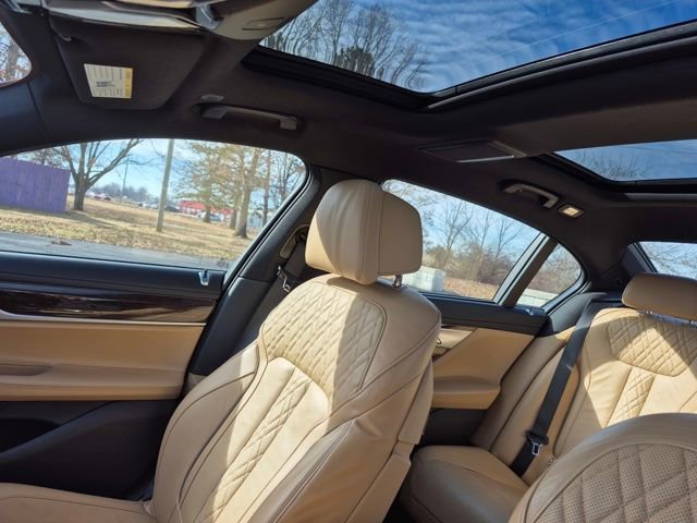 Used 2022 BMW 750i xDrive w/ Executive Package AWD/4WD image 33