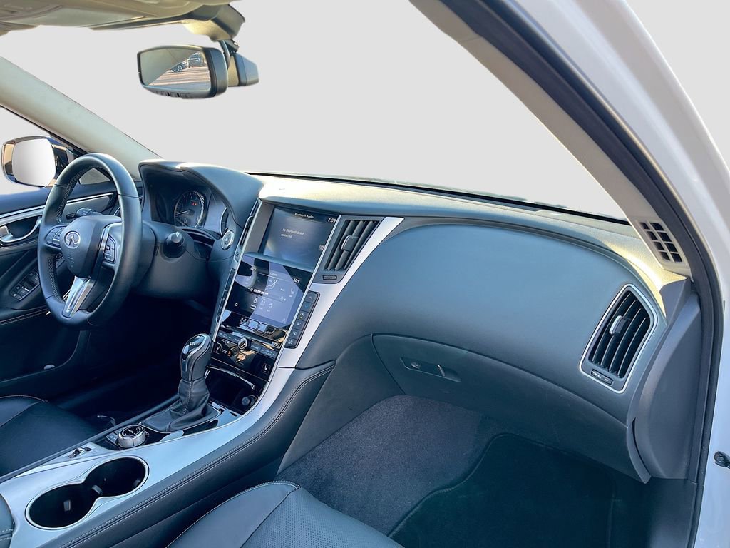 Used 2022 INFINITI Q50 Luxe w/ Cargo Package image 30
