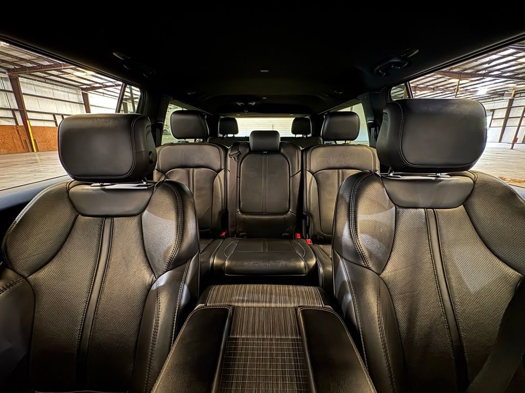 Used 2024 Jeep Wagoneer L Series III w/ Flexible Seating Group image 41