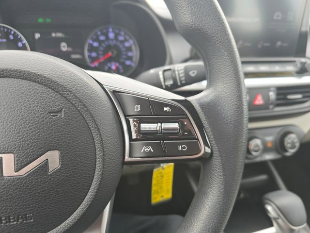 Used 2023 Kia Forte LXS w/ LXS Technology Package image 18