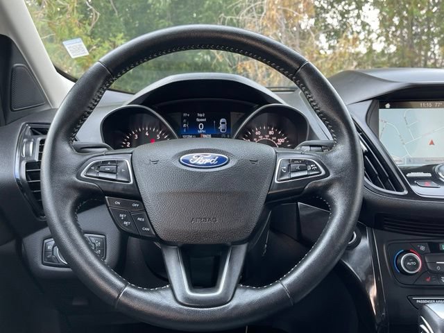 Used 2019 Ford Escape Titanium AWD/4WD image 16