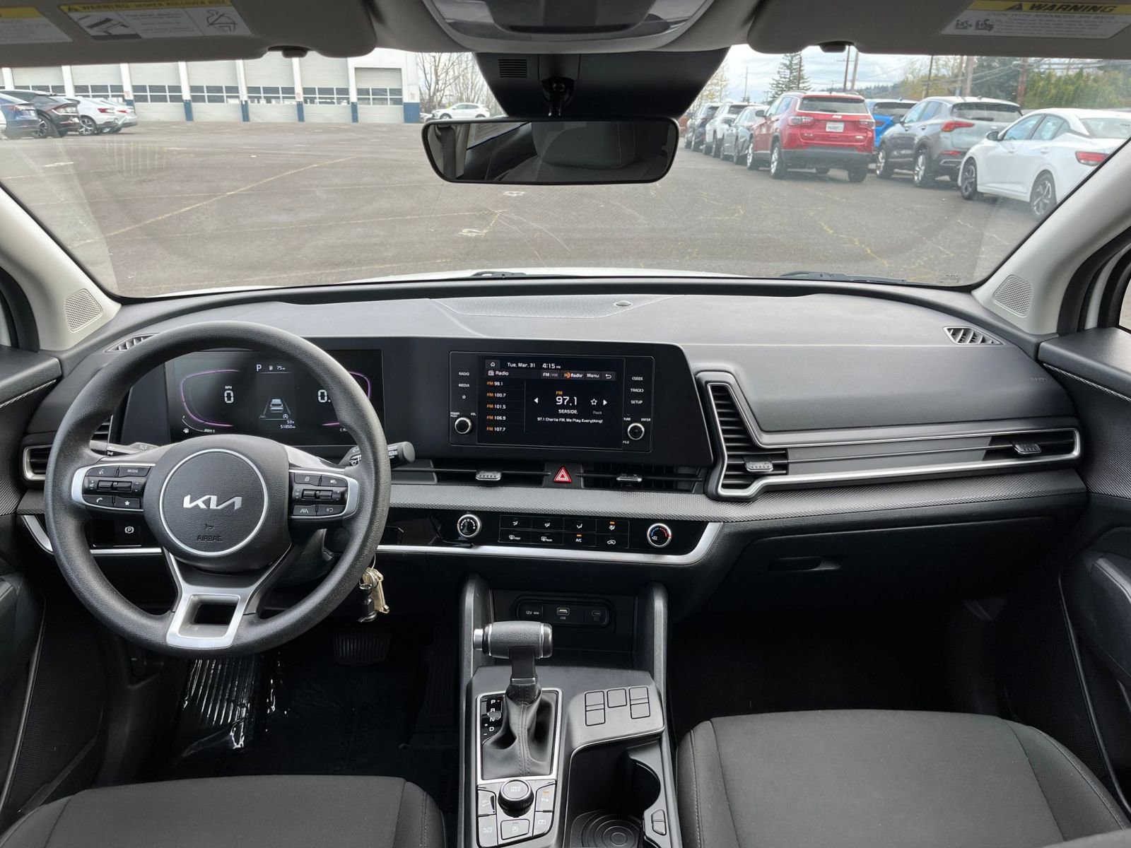 Used 2024 Kia Sportage LX image 32