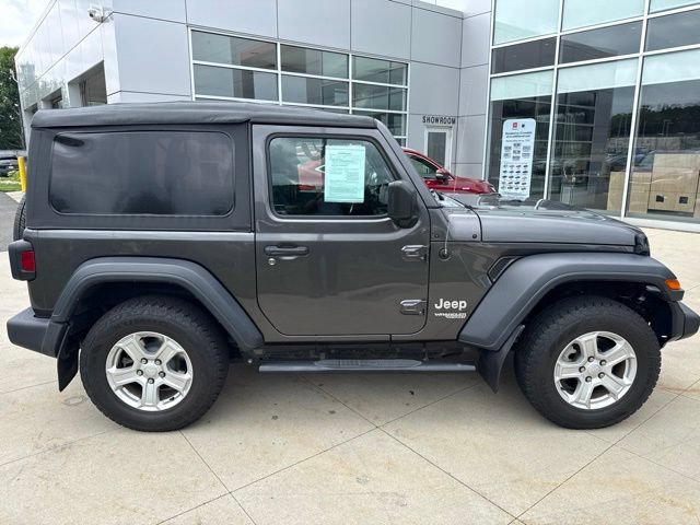 Used 2018 Jeep Wrangler Sport AWD/4WD image 8