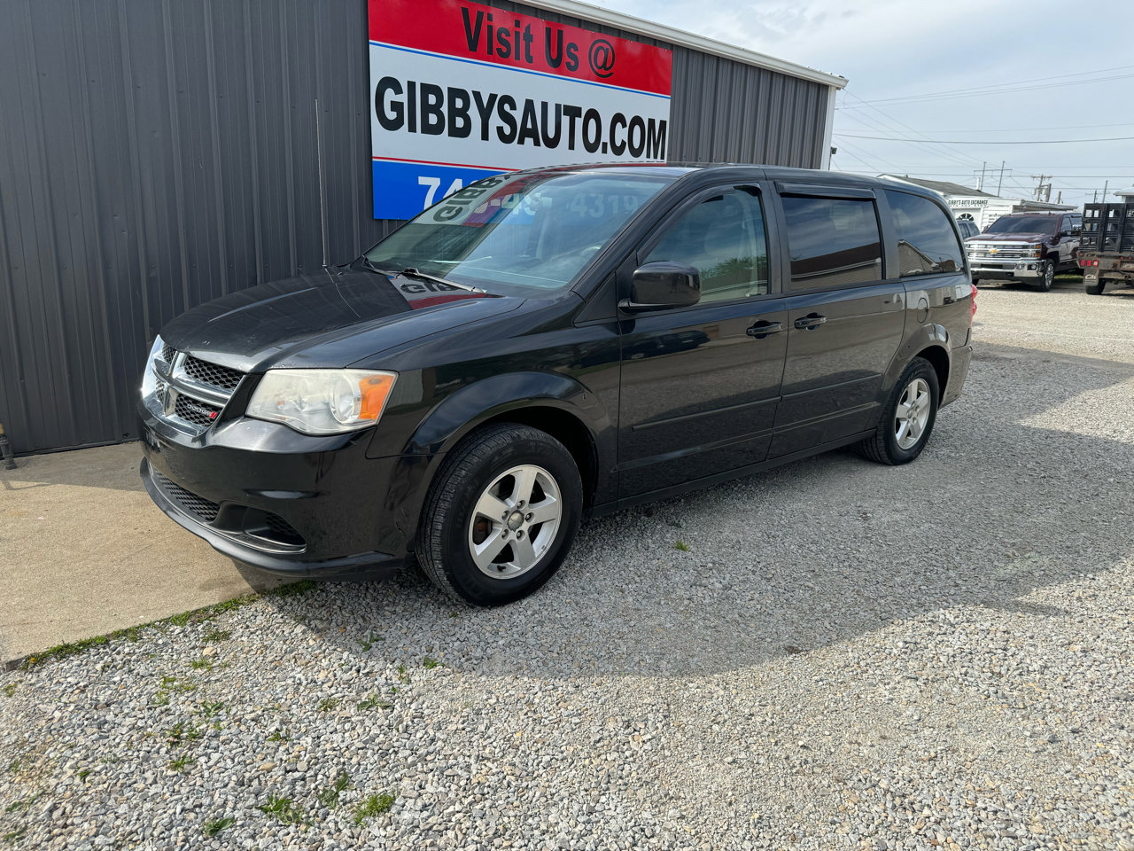 Used 2012 Dodge Grand Caravan SXT image 1