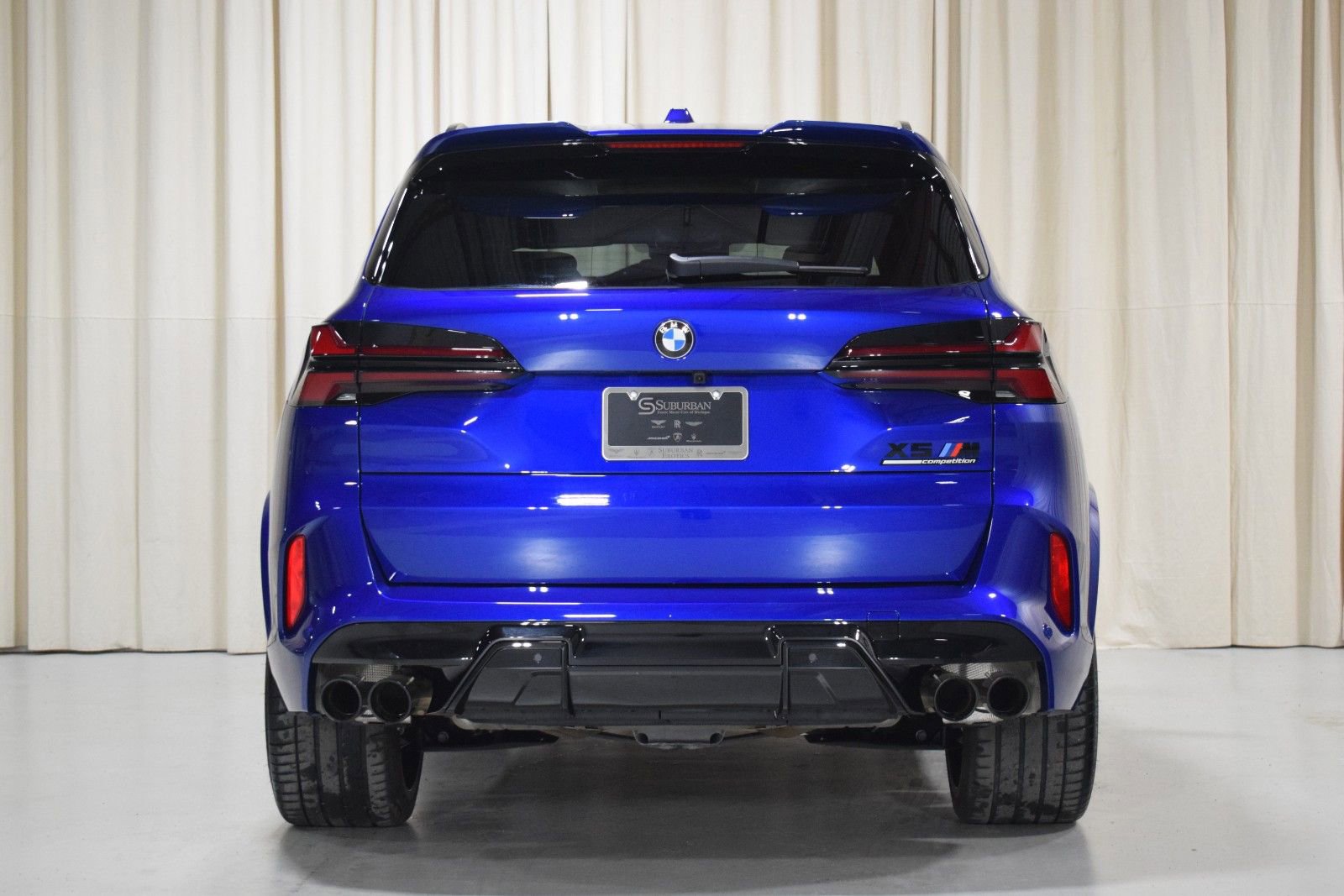 Used 2025 BMW X5 M Competition AWD/4WD image 14