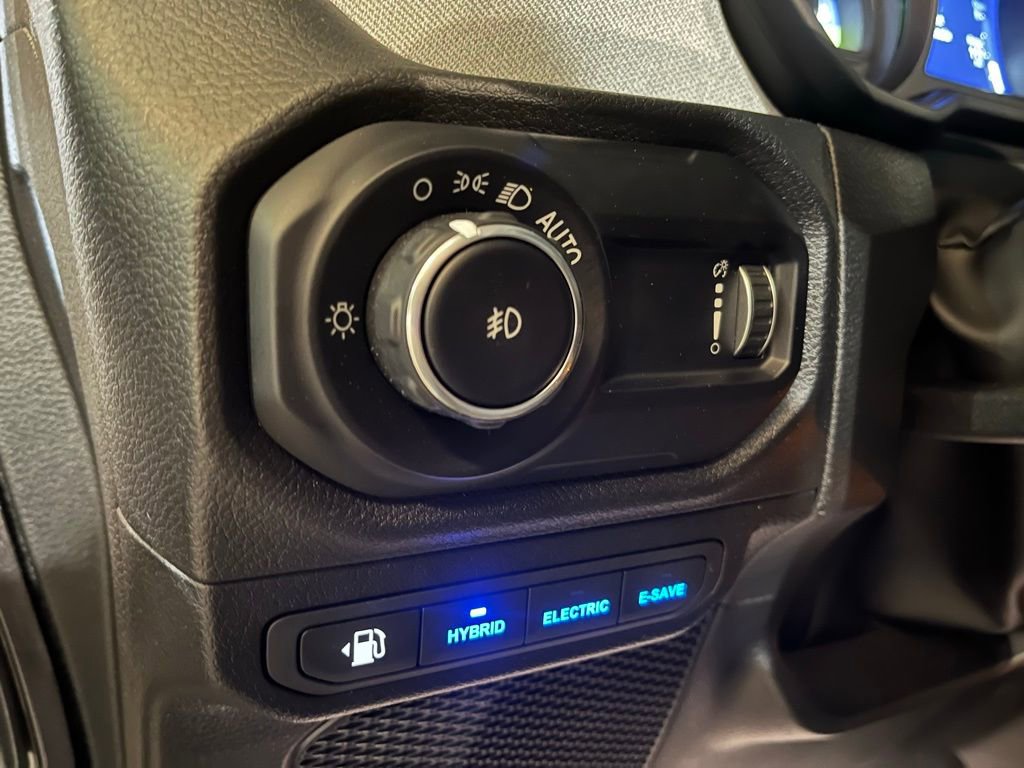 Used 2025 Jeep Wrangler Unlimited Sport S 4xe w/ Convenience Group image 13