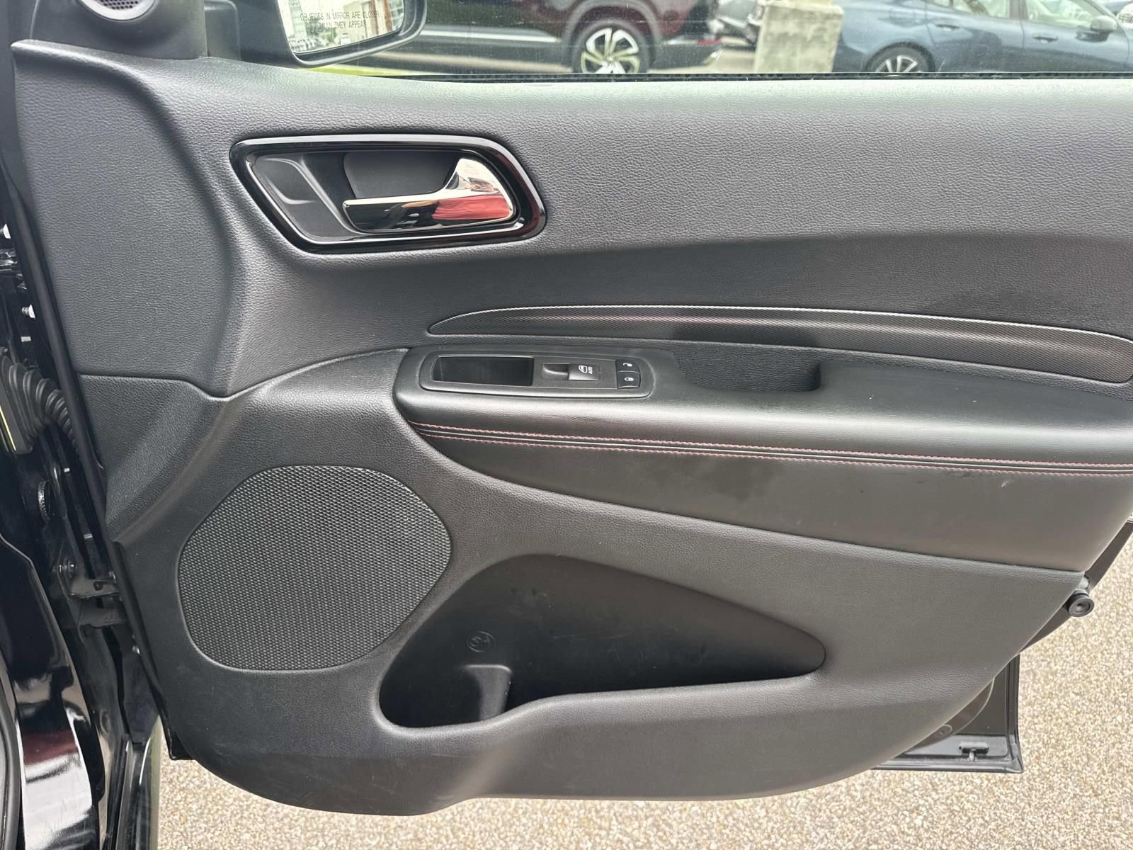Used 2023 Dodge Durango GT RWD image 15